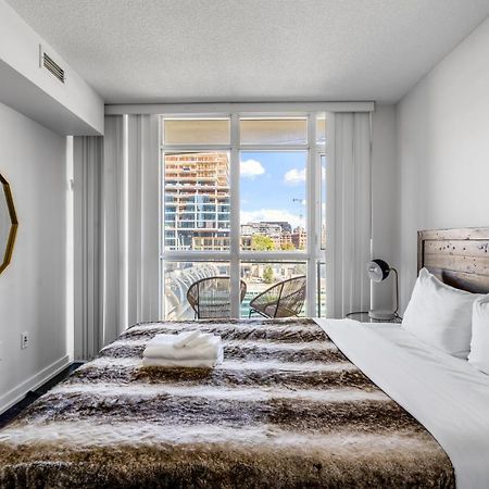 Family Oriented Downtown Toronto 2Bdrm Condo With Parking & Office Space Εξωτερικό φωτογραφία