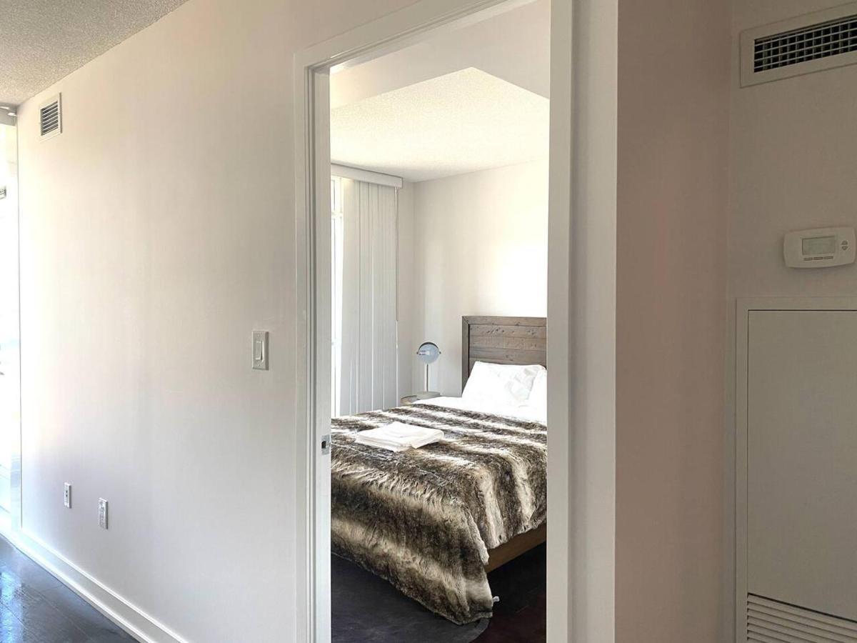 Family Oriented Downtown Toronto 2Bdrm Condo With Parking & Office Space Εξωτερικό φωτογραφία