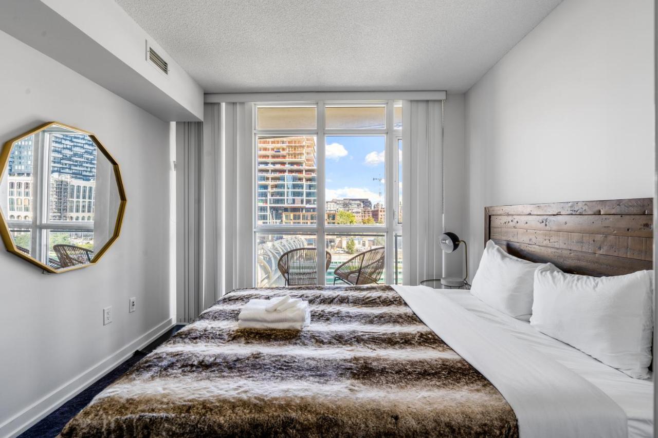 Family Oriented Downtown Toronto 2Bdrm Condo With Parking & Office Space Εξωτερικό φωτογραφία