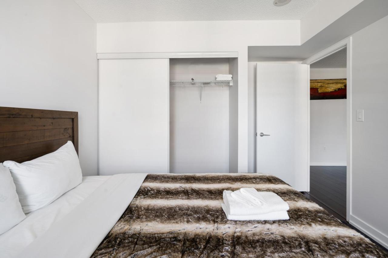 Family Oriented Downtown Toronto 2Bdrm Condo With Parking & Office Space Εξωτερικό φωτογραφία